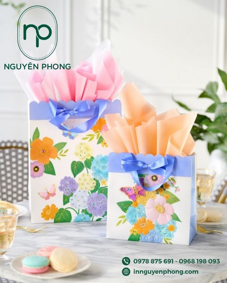 Mẫu túi giấy đựng hoa nổi bật